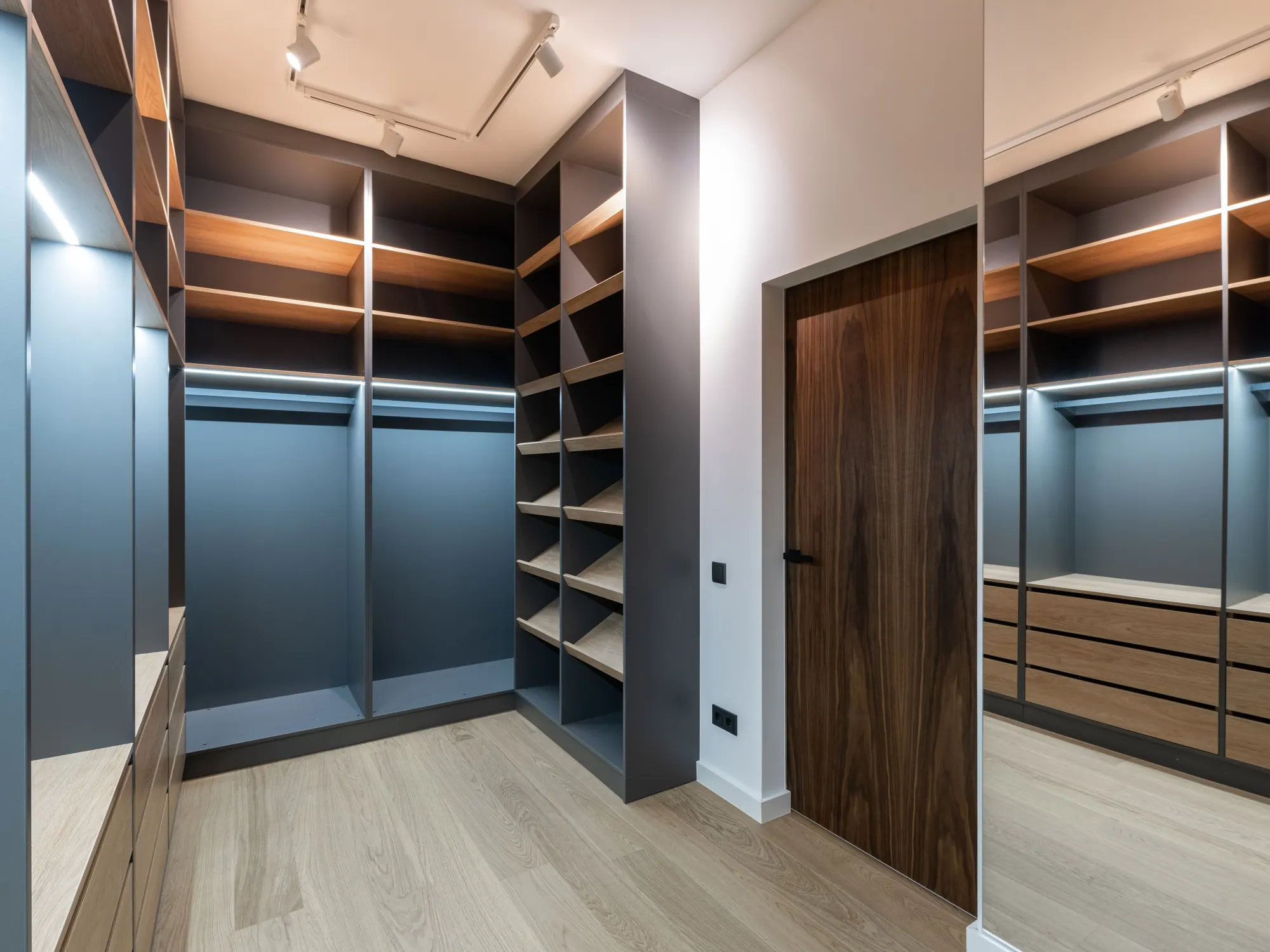 Wardrobe shelves near door — design inspiration